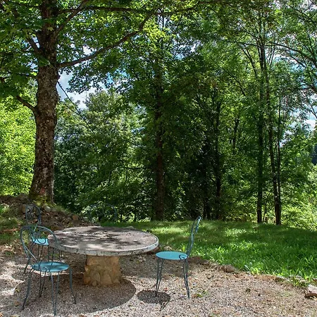 Villa Beautiful In Mountain Forest Setting *
