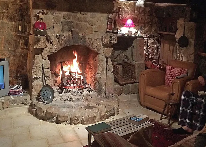 Secluded Stone Retreat Willa Saint-Bonnet-le-Froid